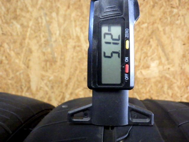 L 190 G 製造 約7部山 MINERVA F 205 275 35 R 19 2本