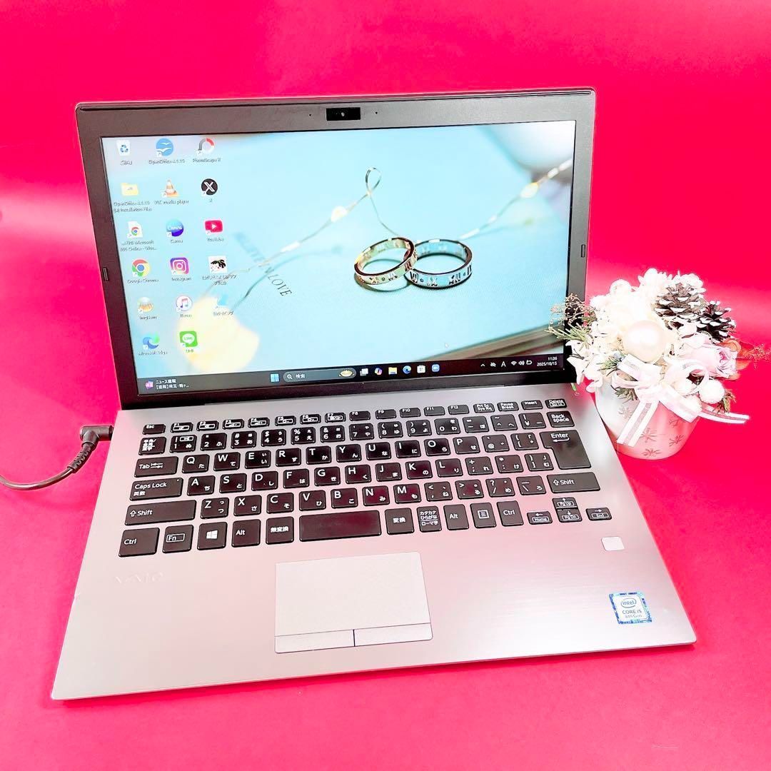 Windows11対応✨️小型軽量✨️第8世代✨️VAIO薄型ノートパソコン