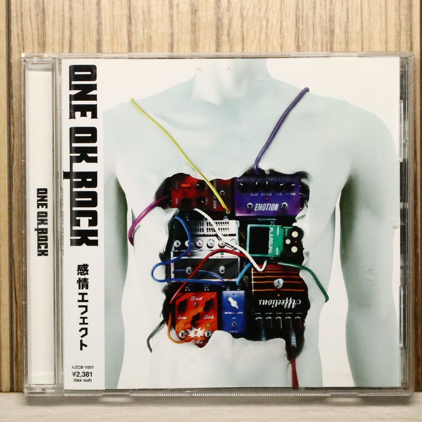 国内盤CD☆ワンオクロック/ONE OK ROCK□ 感情エフェクト - ONE OK