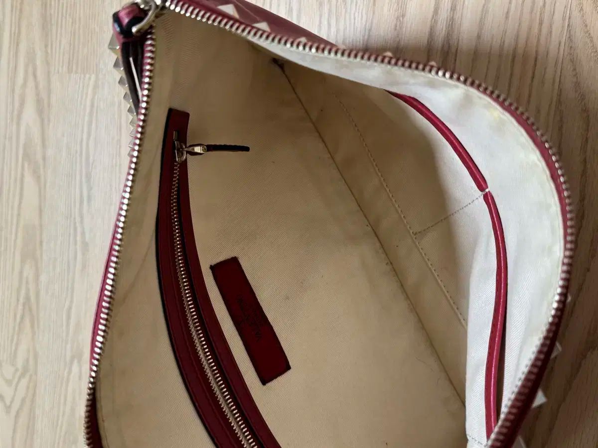 ヴァレンティノ ロックスタッズ