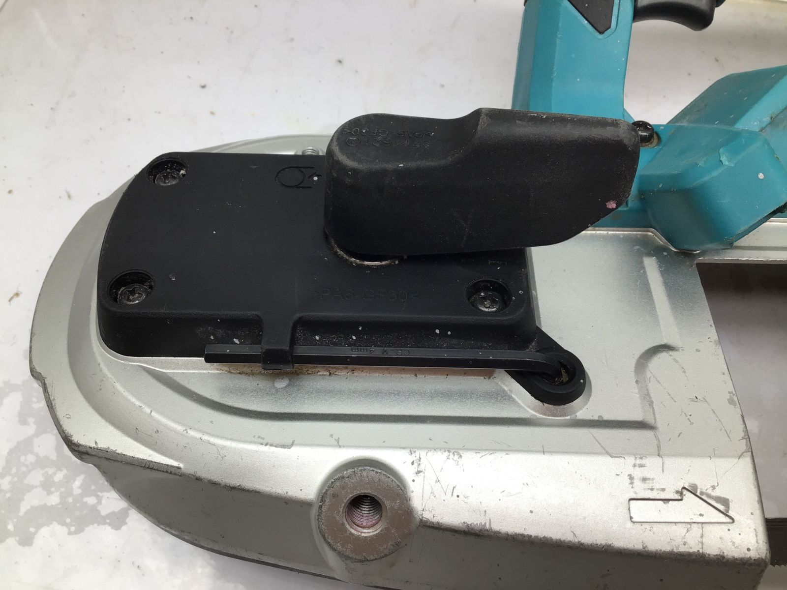 品 Makita マキタ 18v充電式ポータブルバンドソー PB183DZ ITJ6YQ2GHUR4 エコツール笠寺店 M02