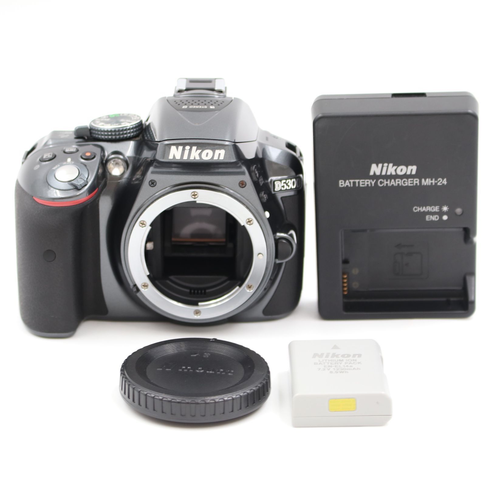 シャッター数4796枚 上品 Nikon D5300 ボディ グレー デジタル 一眼レフカメラ ニコン