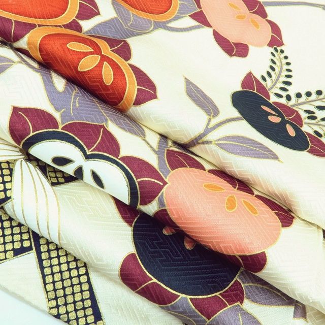 超豪華一点もの三味線長袋・縫い目無し・正絹・振袖♪手描き梅 超豪華一点もの三味線長袋・縫い目無し・正絹・振袖♪手描き梅 白地 橘