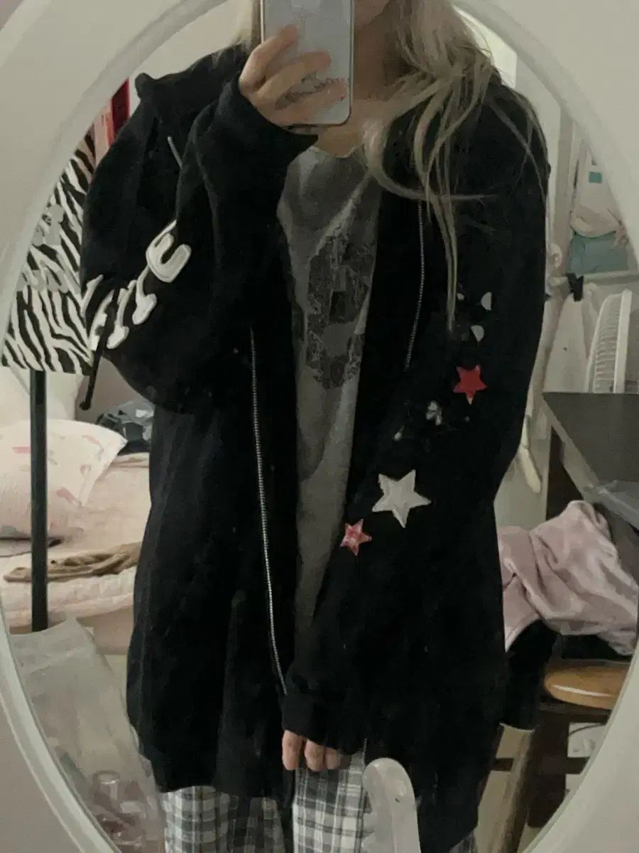 セイレの星パッチ フードジップアップ サイズ1