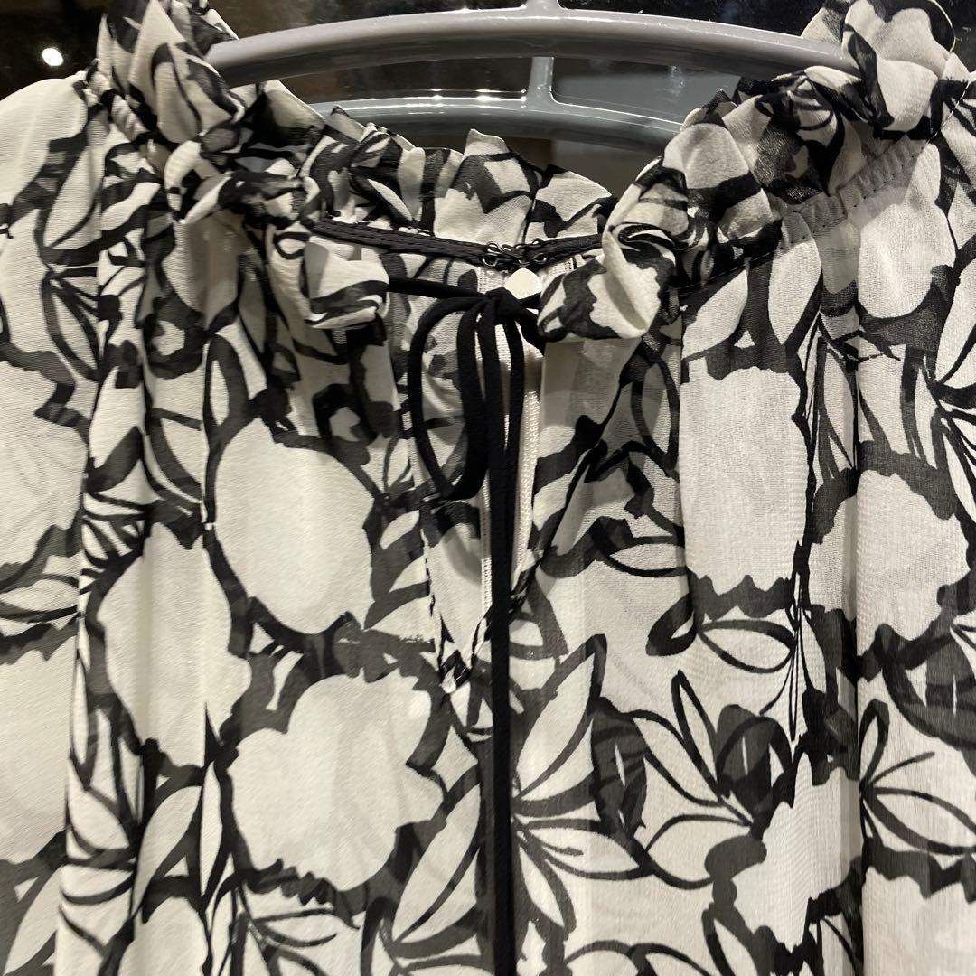 57 アナイ ANAYI 花柄 総柄 ブラウス シャツ シフォン ノースリーブ お呼ばれ デート オフィスカジュアル 食事会