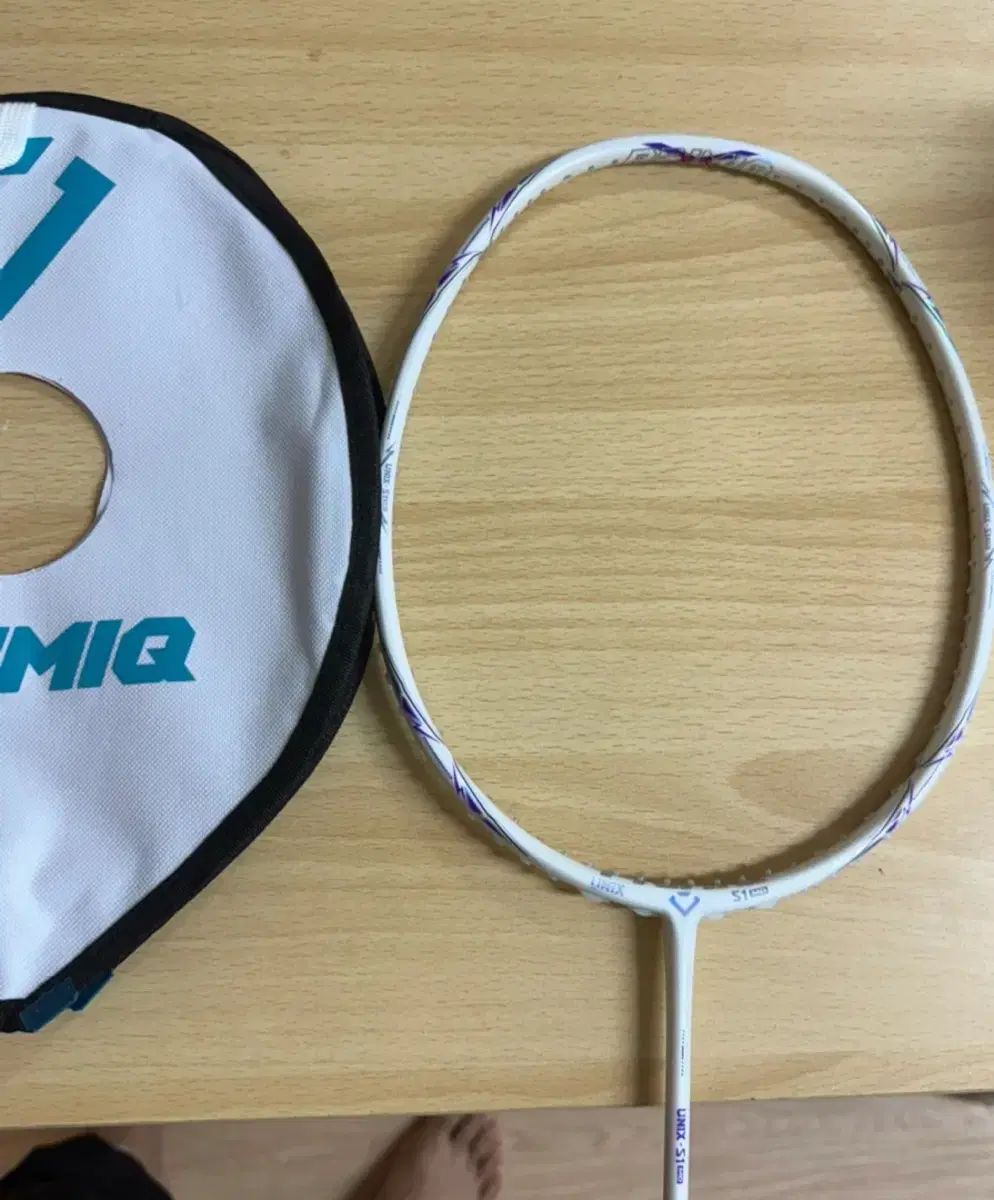 PrimiQ ユニックス S1 バドミントン ラケット 白