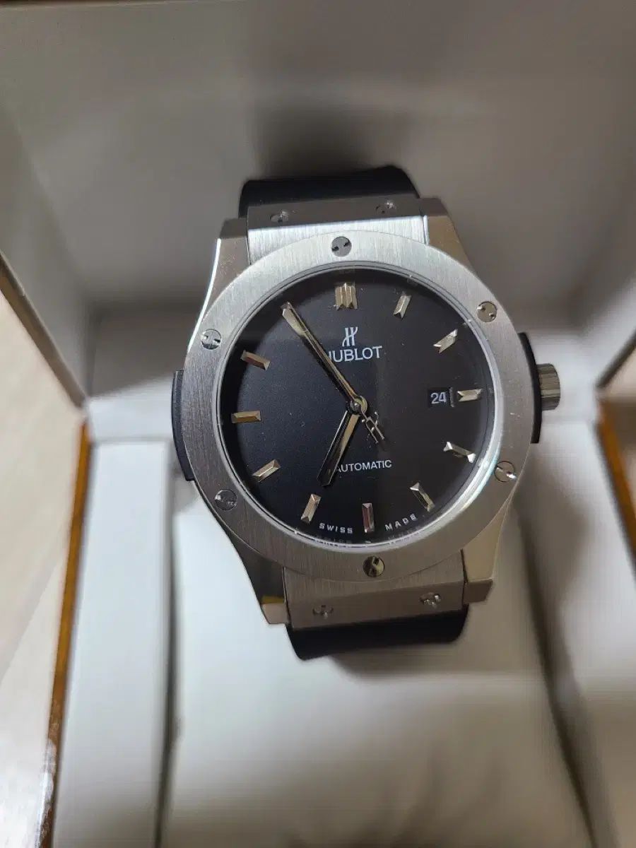 ウブロ st チタン 42ミリ オートマチック