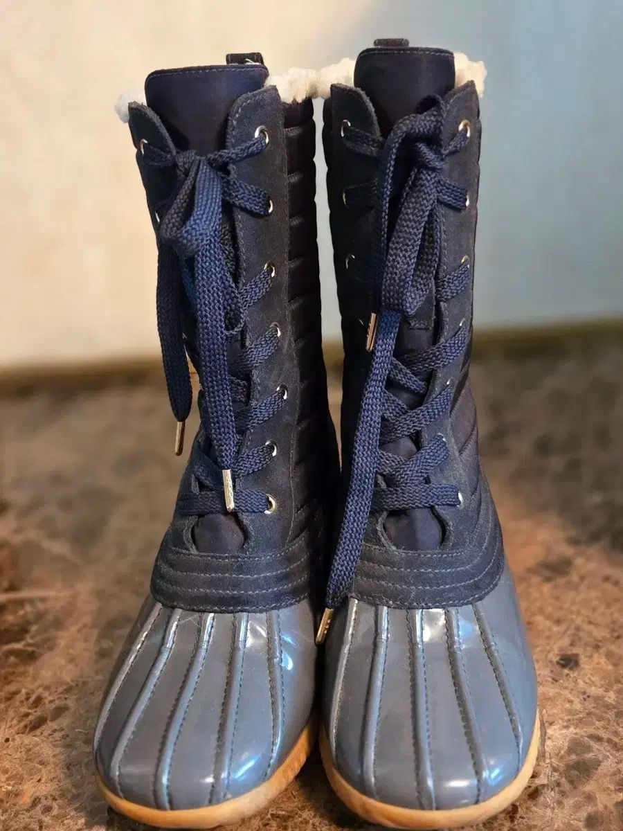 MARCJACOBS ダウンブーツ シープスキン