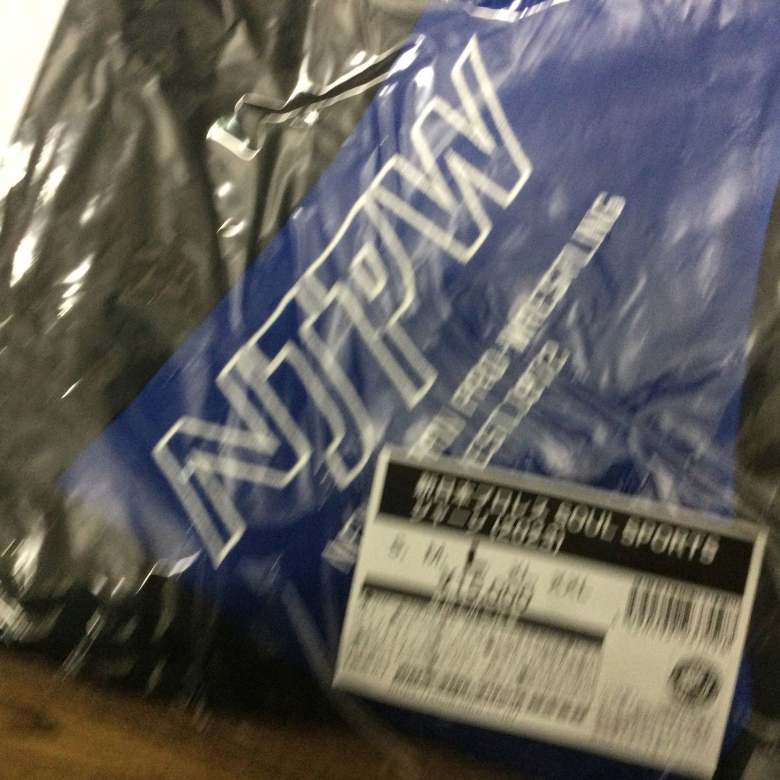  11085 SOUL SPORTS 新日本プロレス ジャージ セットアップ 上下セット Lサイズ ブラック ブルー ポリエステル NJPW その他 武道 格闘技