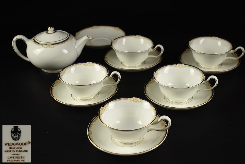 蔵A 4489 b ウエッジウッド キャベンディッシュ ピオニー ティーカップ5客ソーサー6客 ティーポット