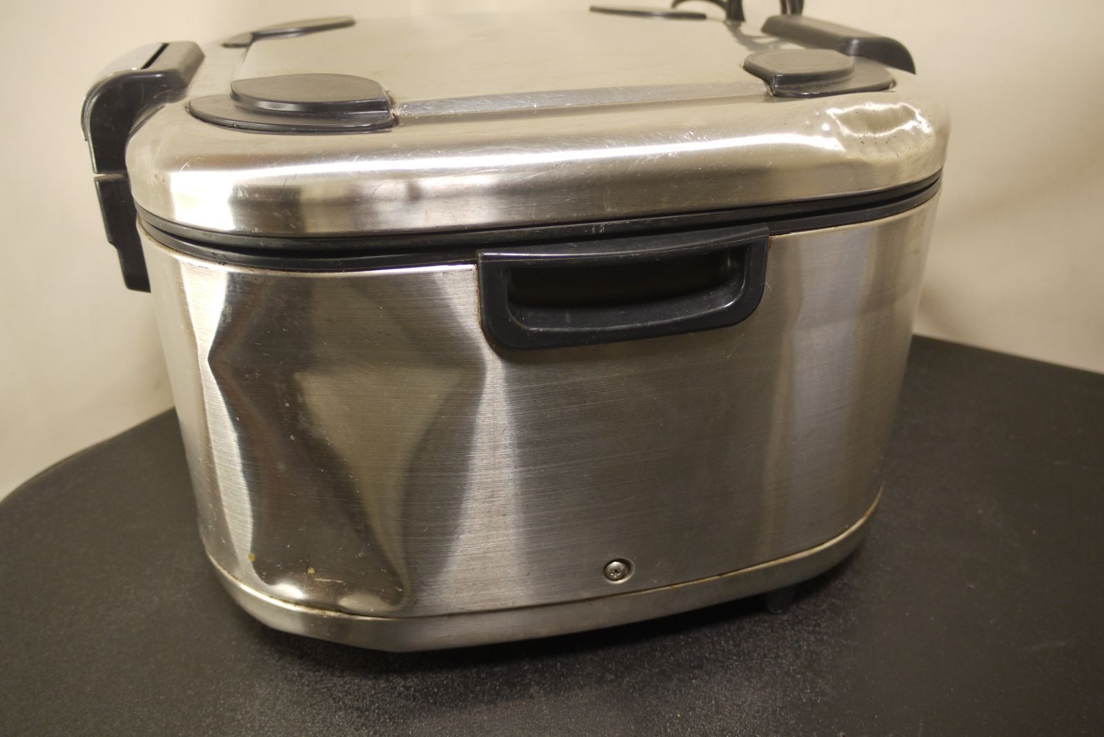 タイガー 電子 保温 ジャー ステンレス JHE A 540 100 V 5 4 L 角型 2005年製 その他 炊飯器 餅つき機 生活家電