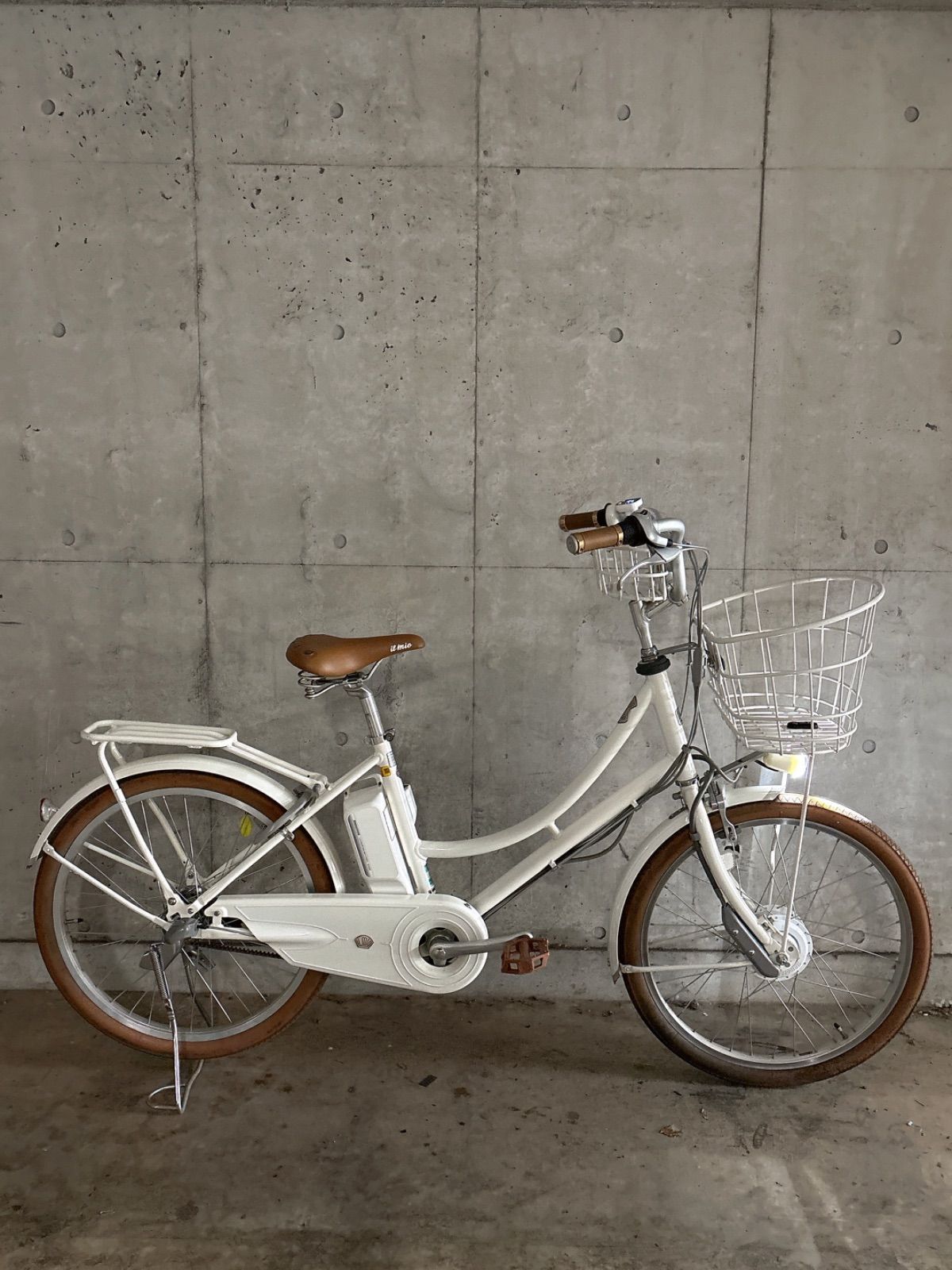 BRIDGESTONE 「ブリヂストン」 イルミオ IL4B49 24インチ 電動アシスト