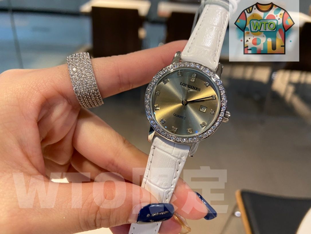 レジャーでファッション性抜群の腕時計