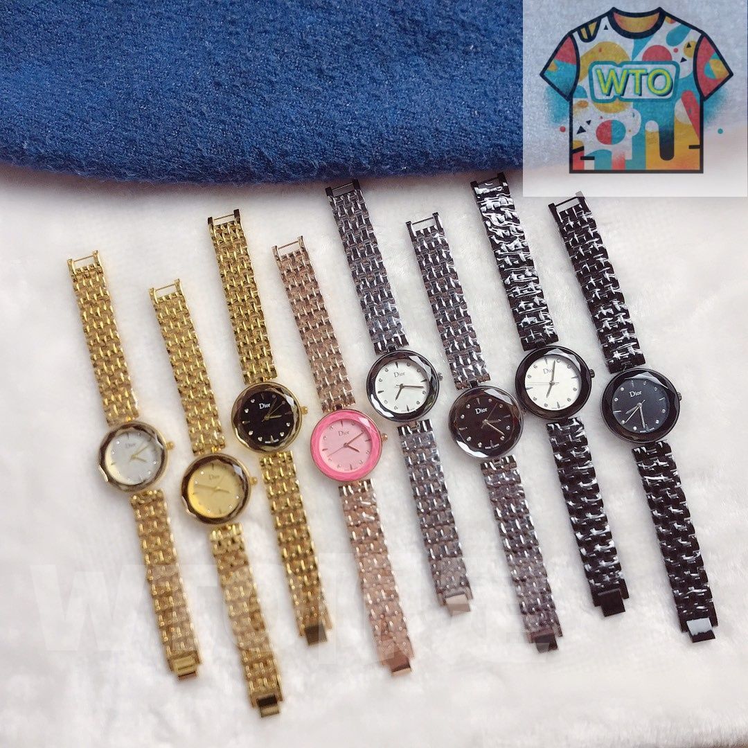 DIOR のファッションアイテム