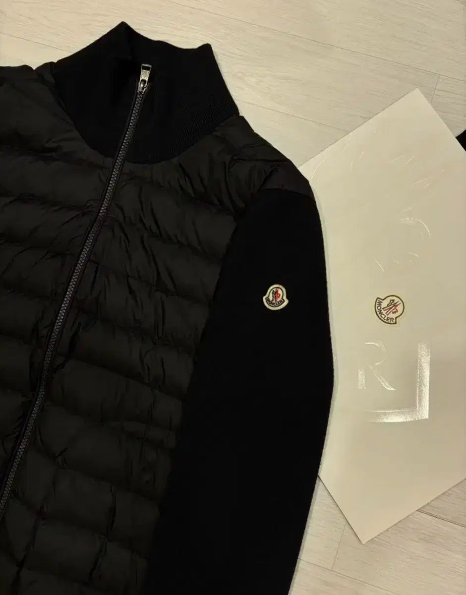 モンクレール ツリー トリコット きム·ヒョヌ ニットダウン