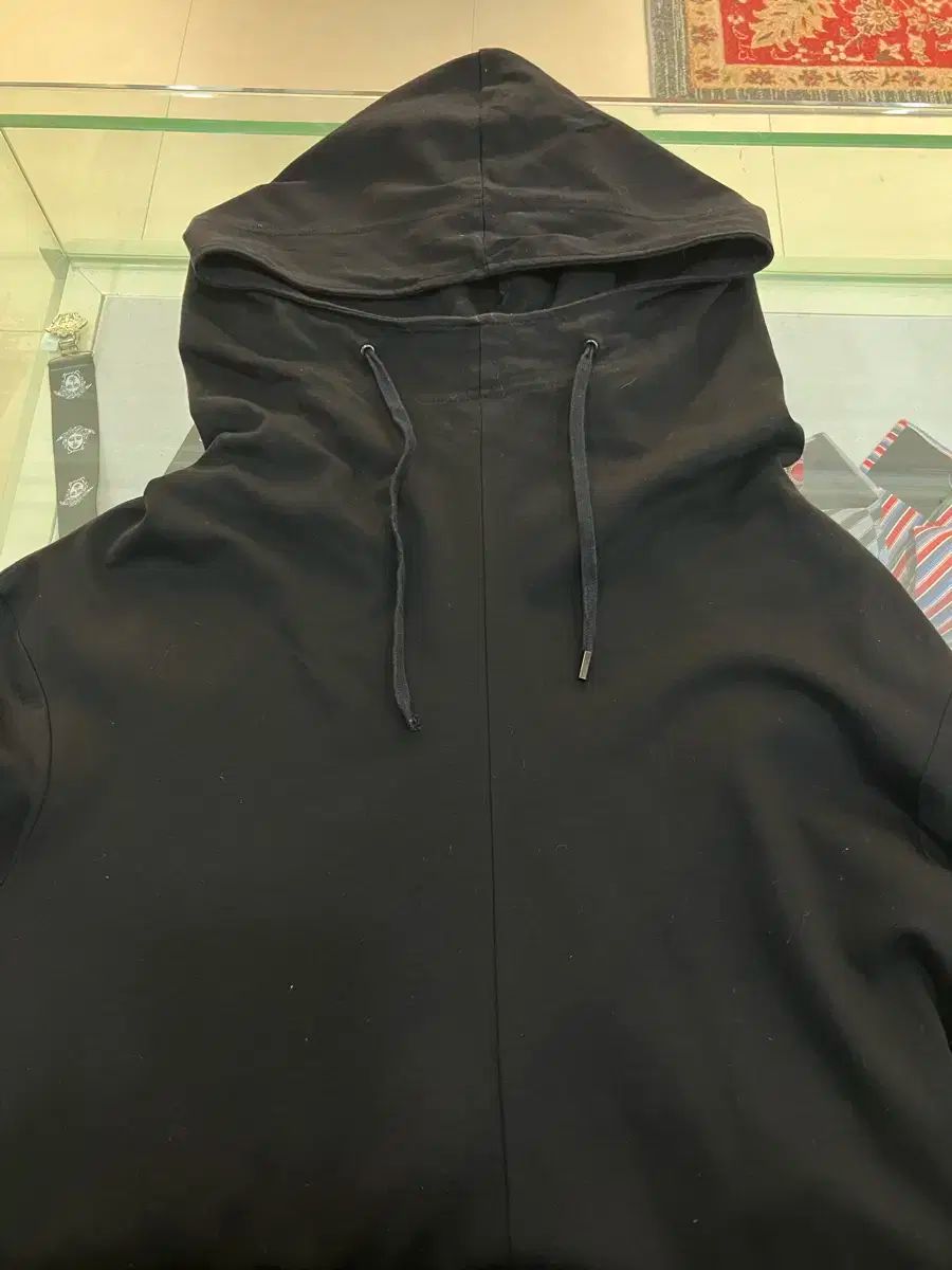 フード付きTシャツ