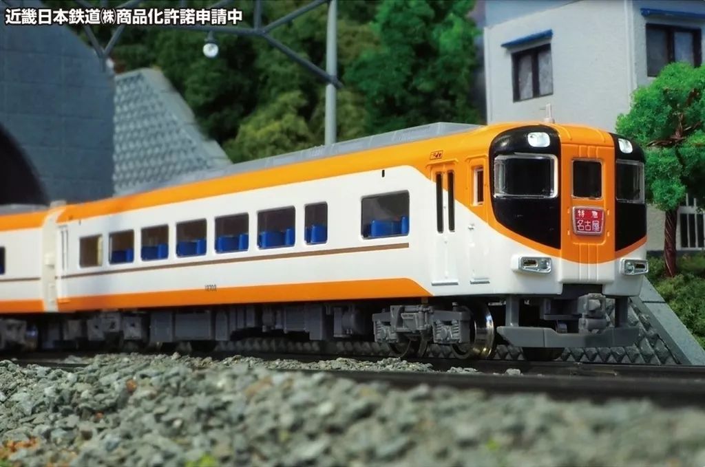 鉄道模型 1 150 近鉄12600系 新塗装 貫通路開扉パーツ付き 基本4両編成セット 動力付き 31999