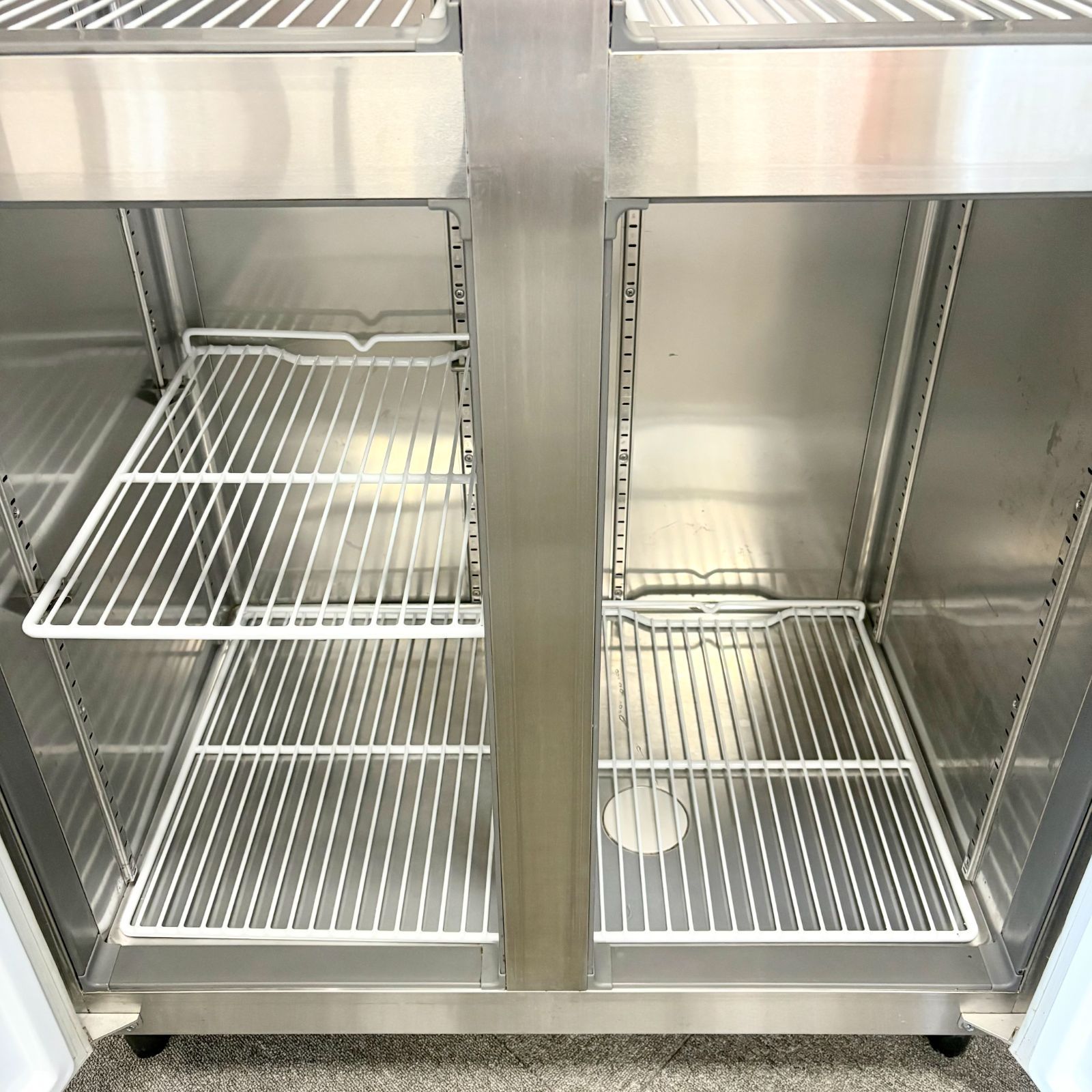 【新品、未使用フクシマガリレイ】縦型冷凍冷蔵庫 GRN-121PM 新品、未使用フクシマガリレイ】縦型冷凍冷蔵庫 GRN-121PM