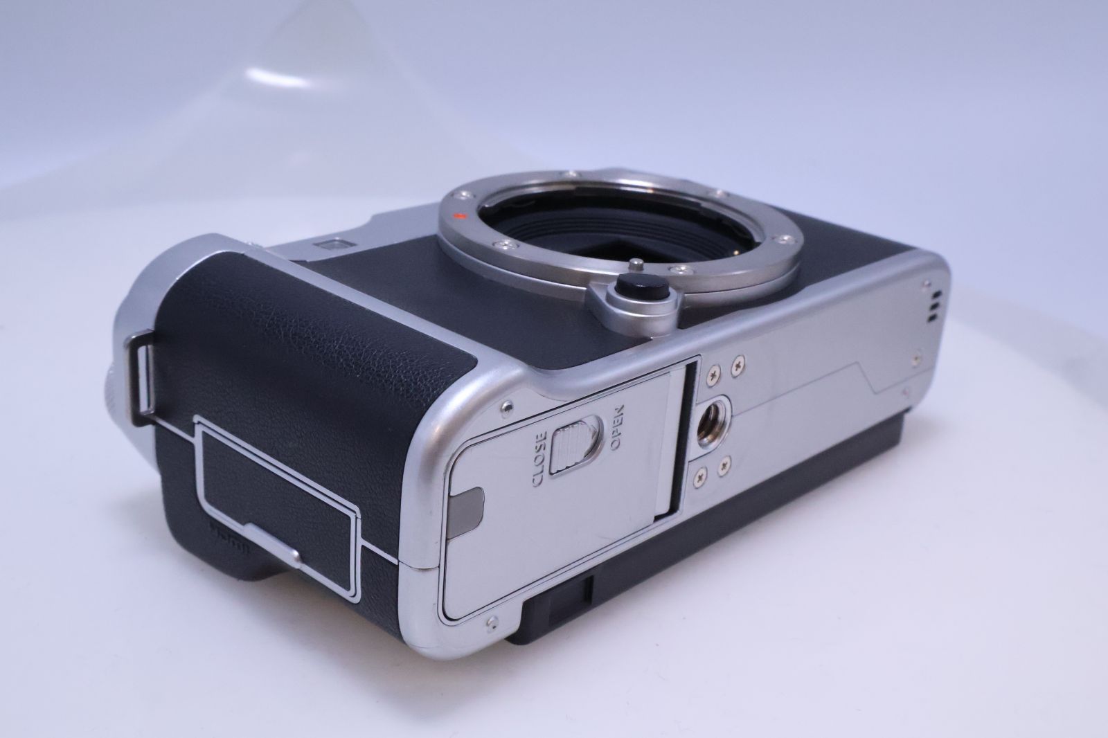 ボディ シルバー