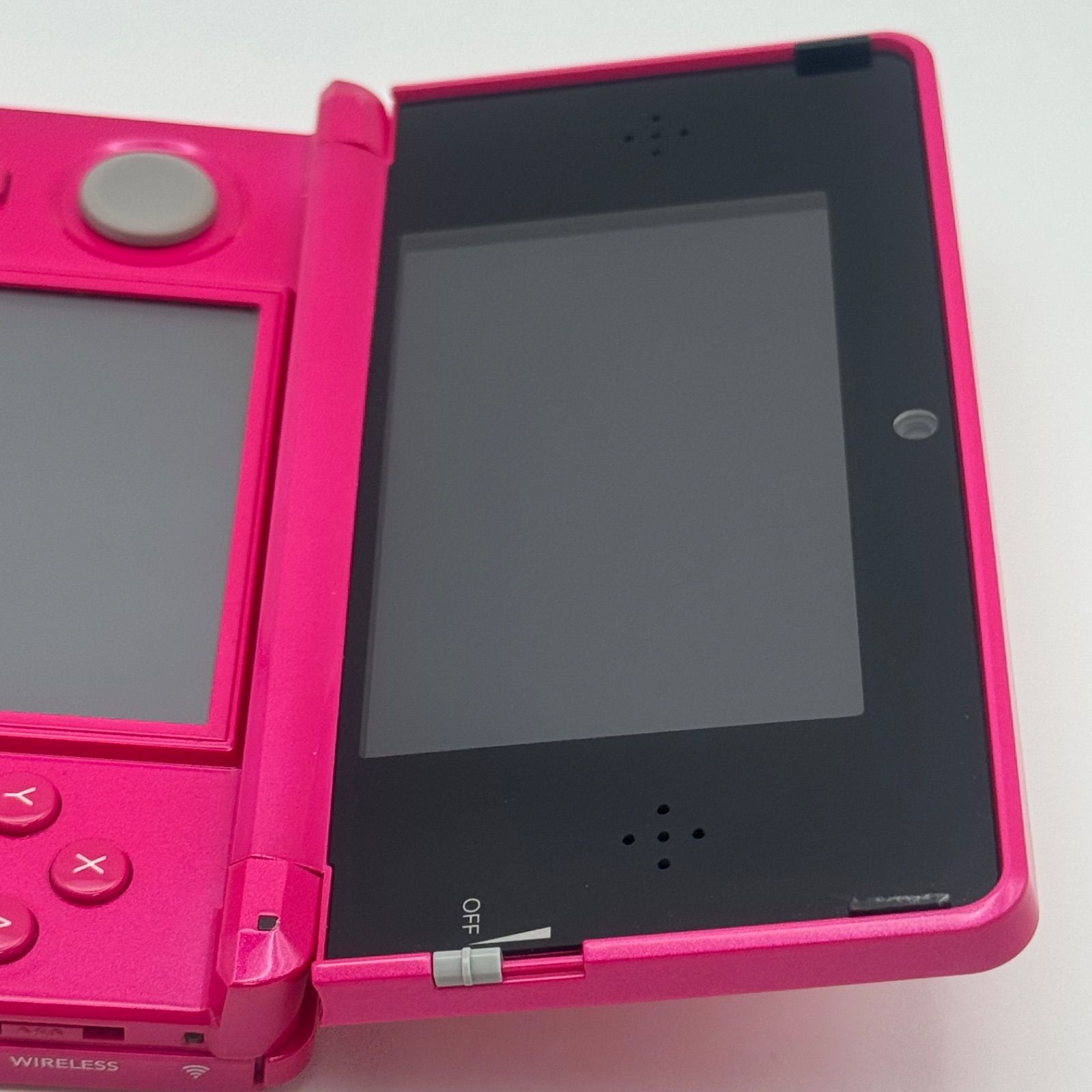 極美品】任天堂3DS グロスピンク 付属品完備 - メルカリ