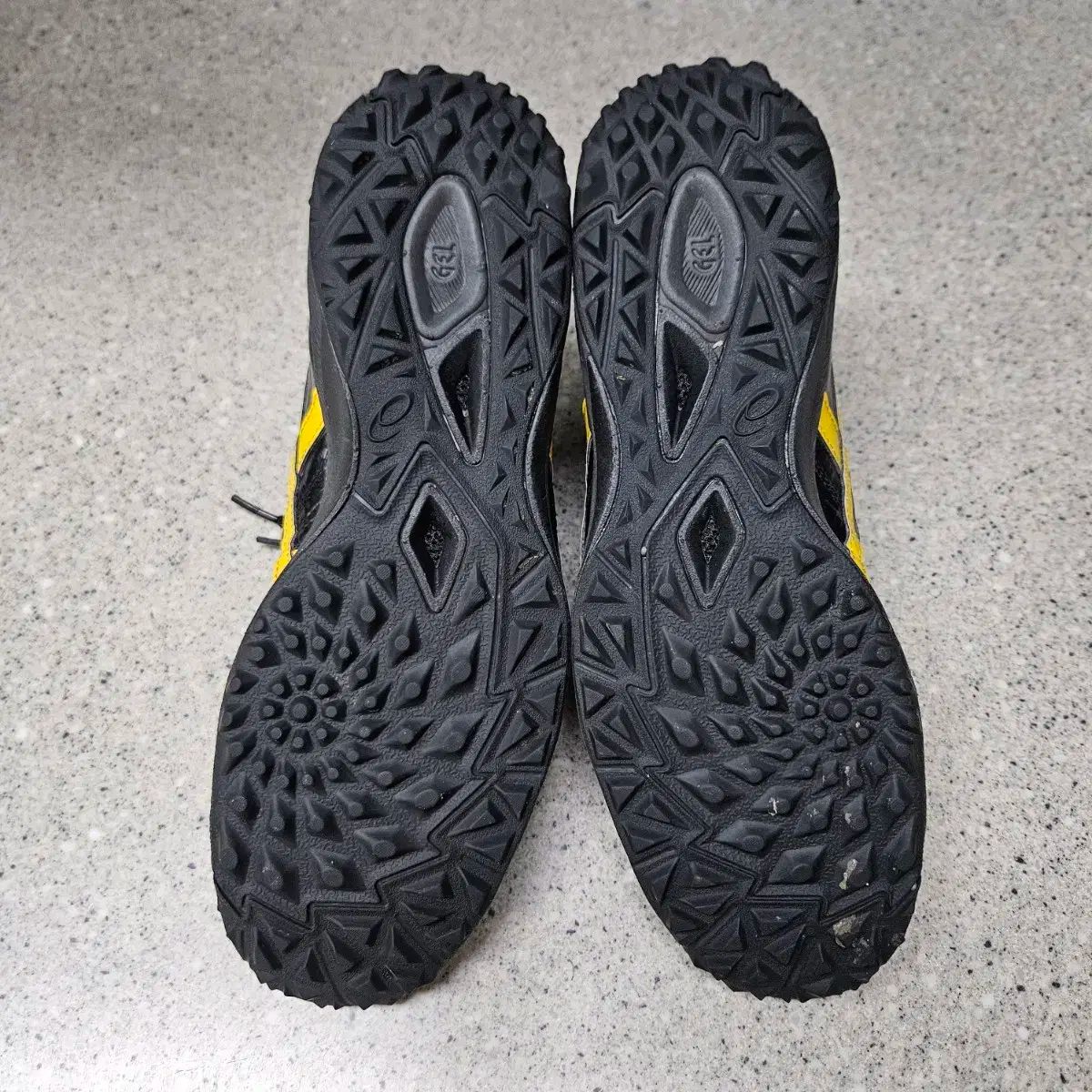 TF サッカーシューズ