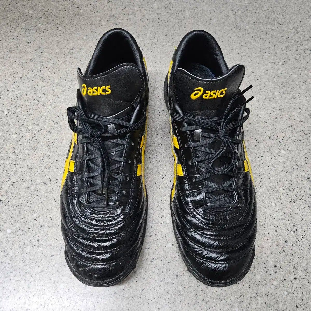 アシックス C 3 TF サッカーシューズ 270