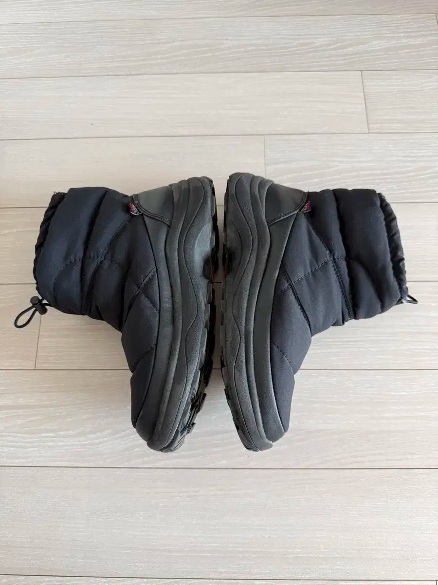 THE NORTH FACE ザノースフェイス ダウンブーツ ショート 240 ブラック