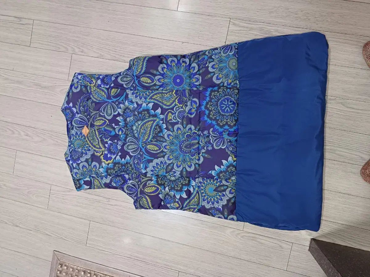 オイルフラワー パータン キルティング ベスト ダウン 36 ぬいフェザー