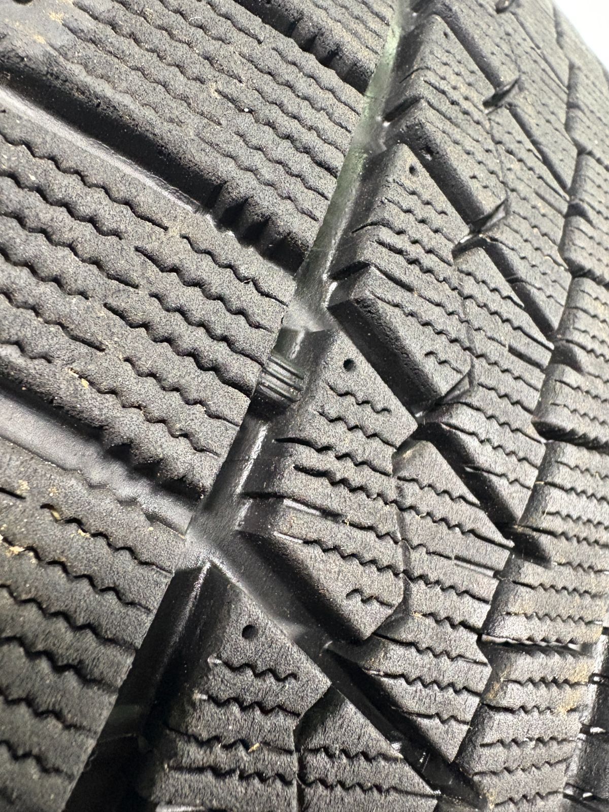 タイヤ スタッドレス