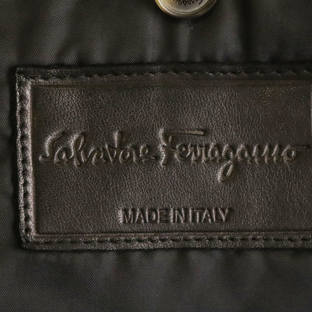『美品』サルヴァトーレ　フェラガモ　ラムレザージャケット Salvatore Ferragamo (サルヴァトーレ フェラガモ) ラムレザー 3B