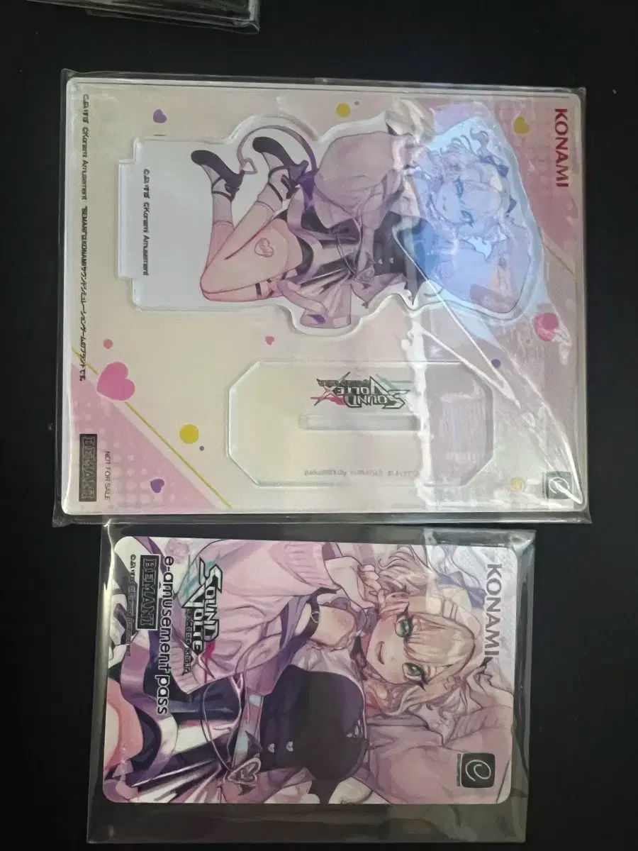 コナミ THE SOUND ボルテックス アクリル スタンド カード V s ブイスポ くるみ ノア