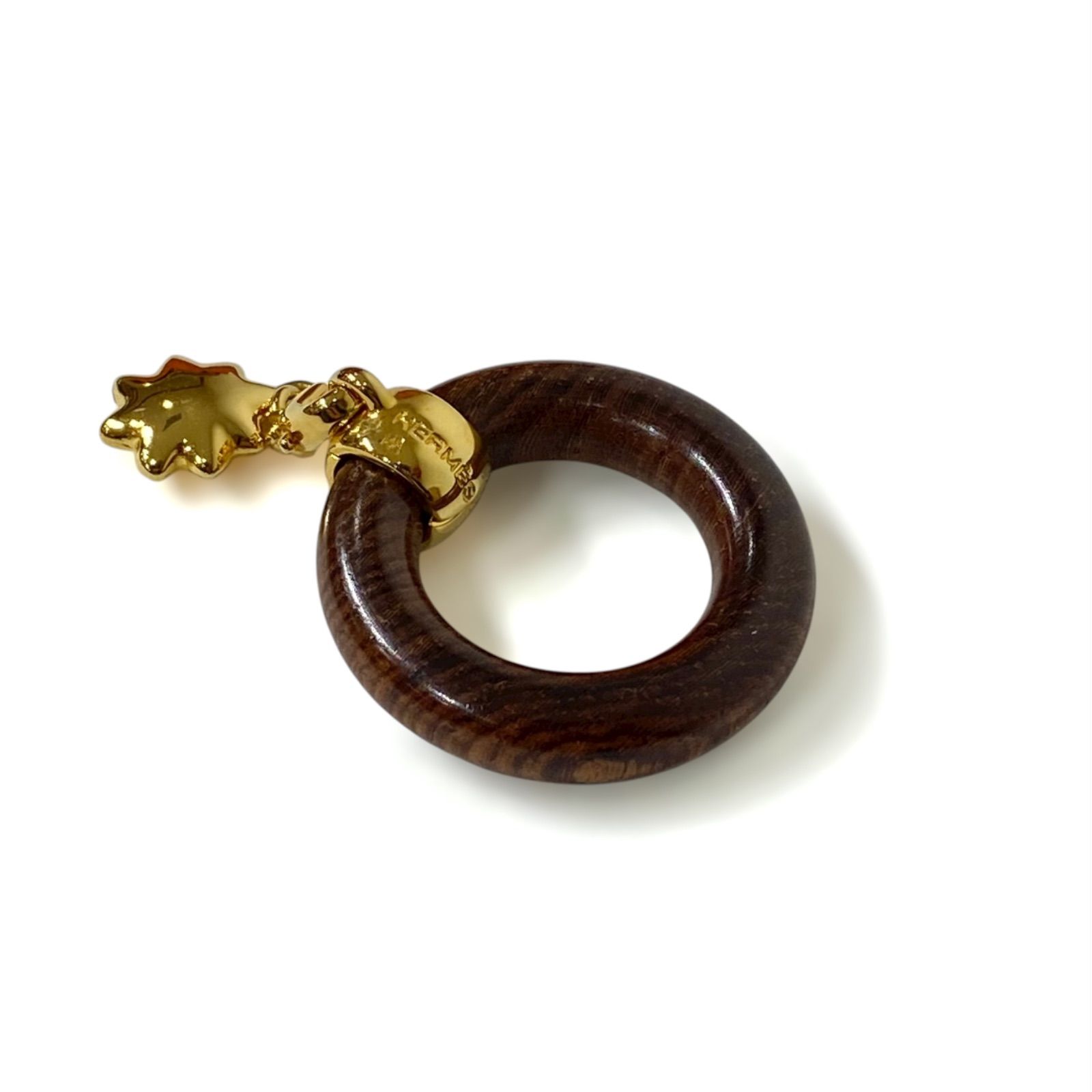 美品　HERMES エルメス　ウッド　ゴールド金具　スカーフリング　スカーフ留め 楽天市場】HERMES エルメス ベルトモチーフ スカーフリング GP