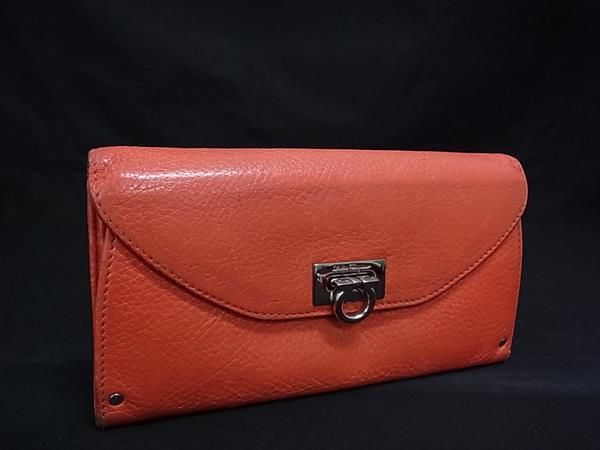 Salvatore Ferragamo フェラガモ ガンチーニ レザー 二つ折り 長財布