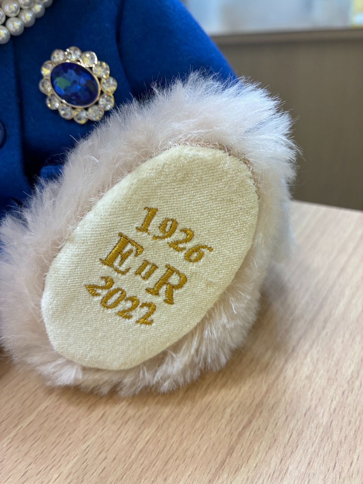 1点限り！ メリーソート【 英国 1926体限定 】 テディベア エリザベス女王 1点限り！ メリーソート【 英国 1926体限定 】 テディベア エリザベス