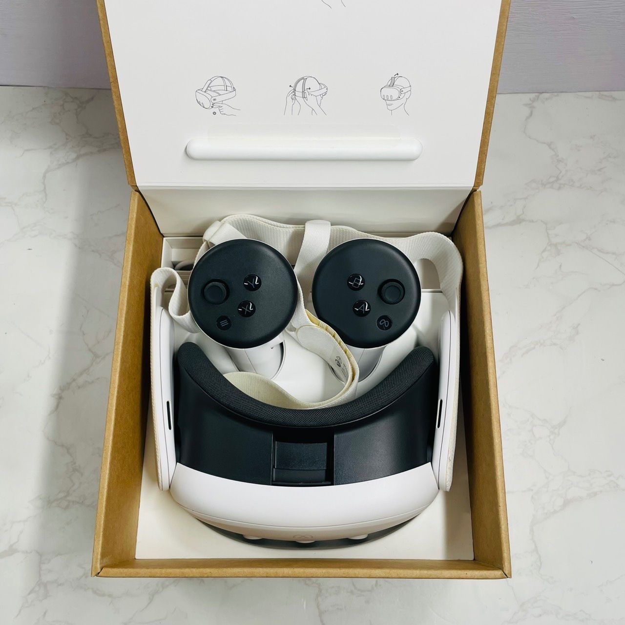 Meta Quest 3 128GB あり VRゴーグル 動作良好 管理番号 6167