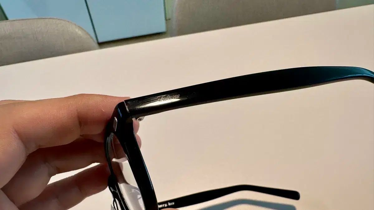  FAKE ME ハリーS 黒色 タートオプティカルアーネルです サングラス 小物