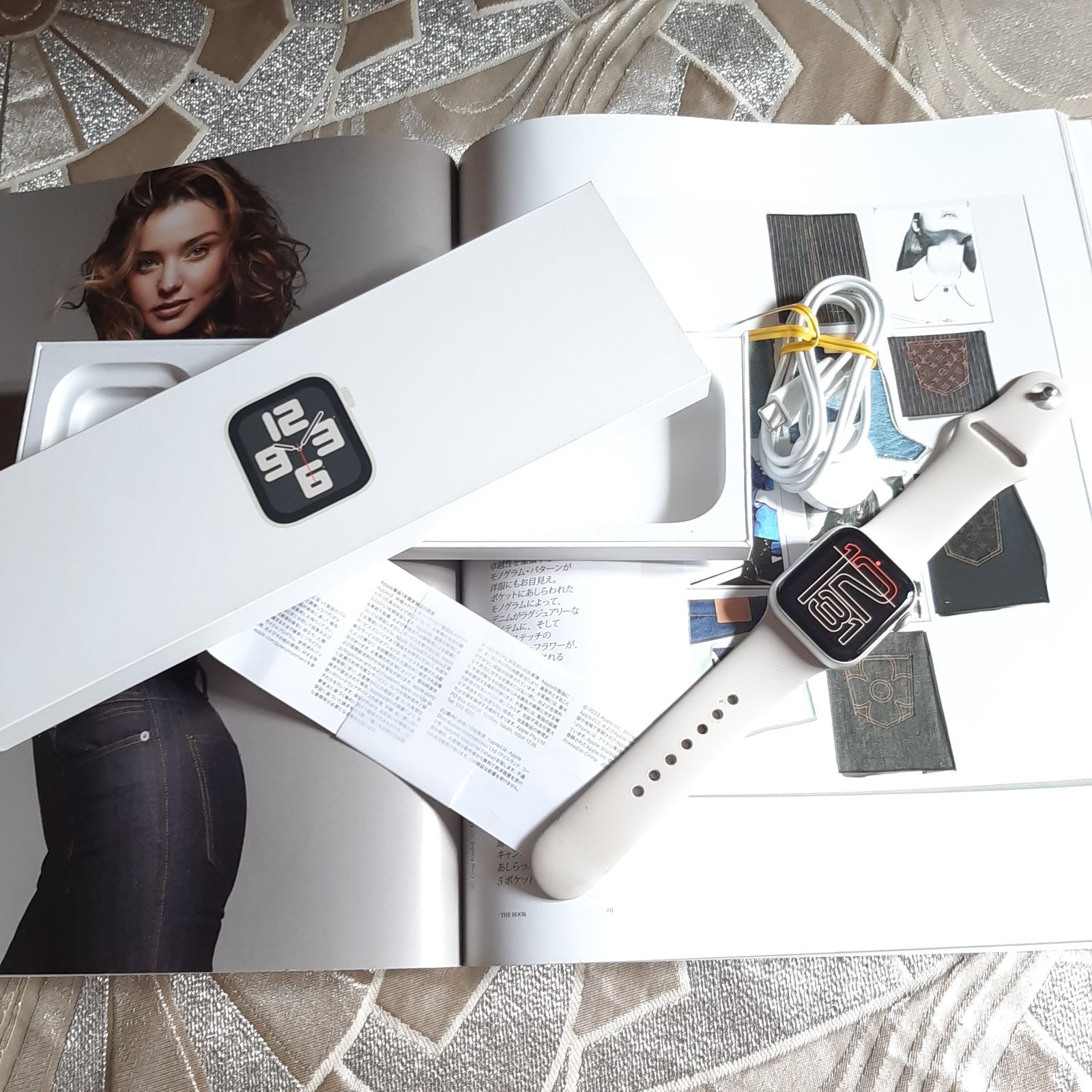 BT 91 アップルウォッチ SE 2世代 40 mm Apple Watch TKD 01