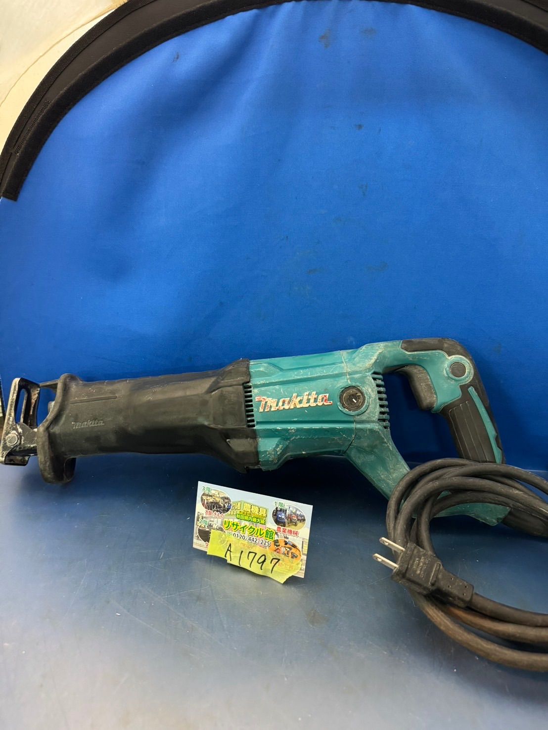 makita マキタ セーバソー 型番不明 通電 済