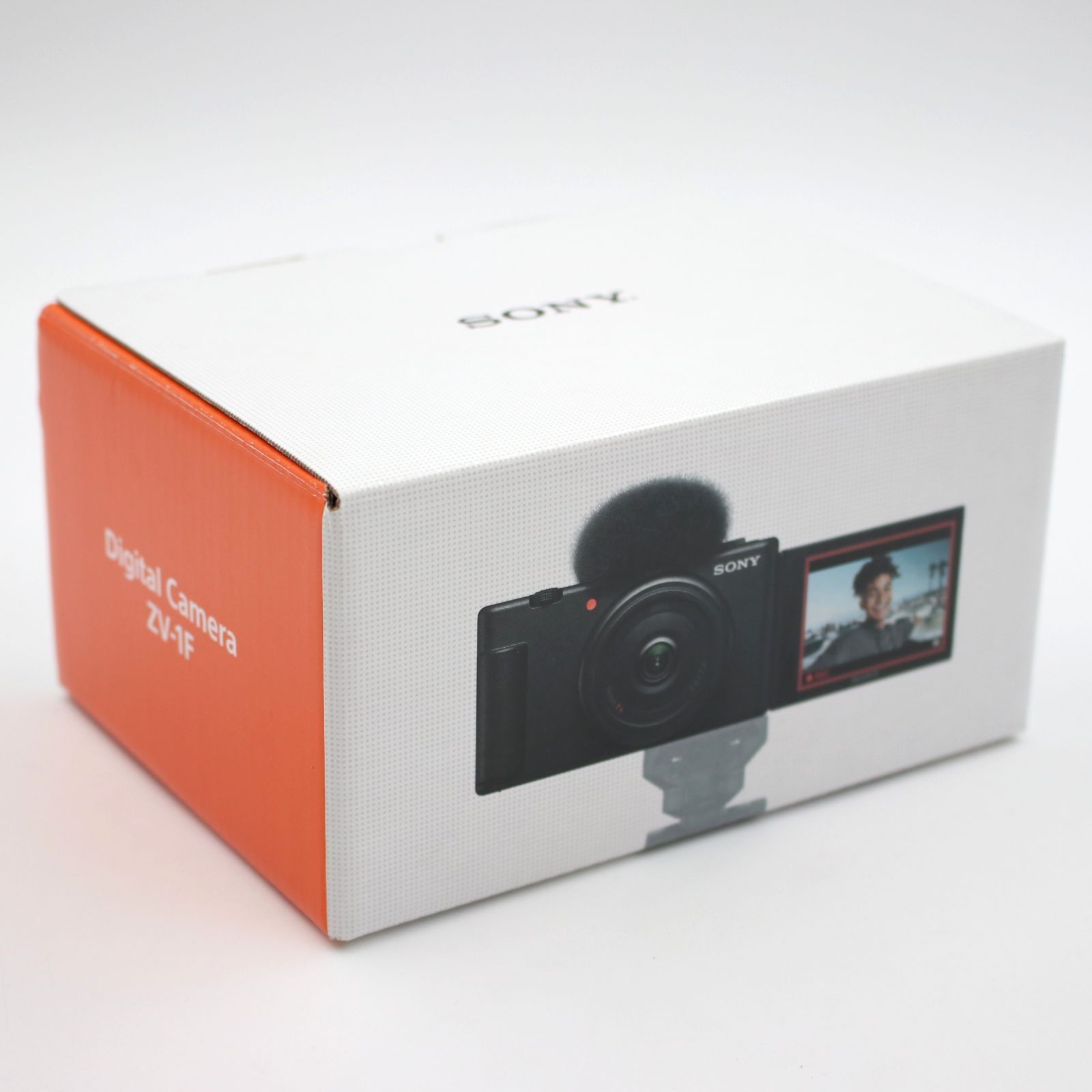 コンパクトデジタルカメラ