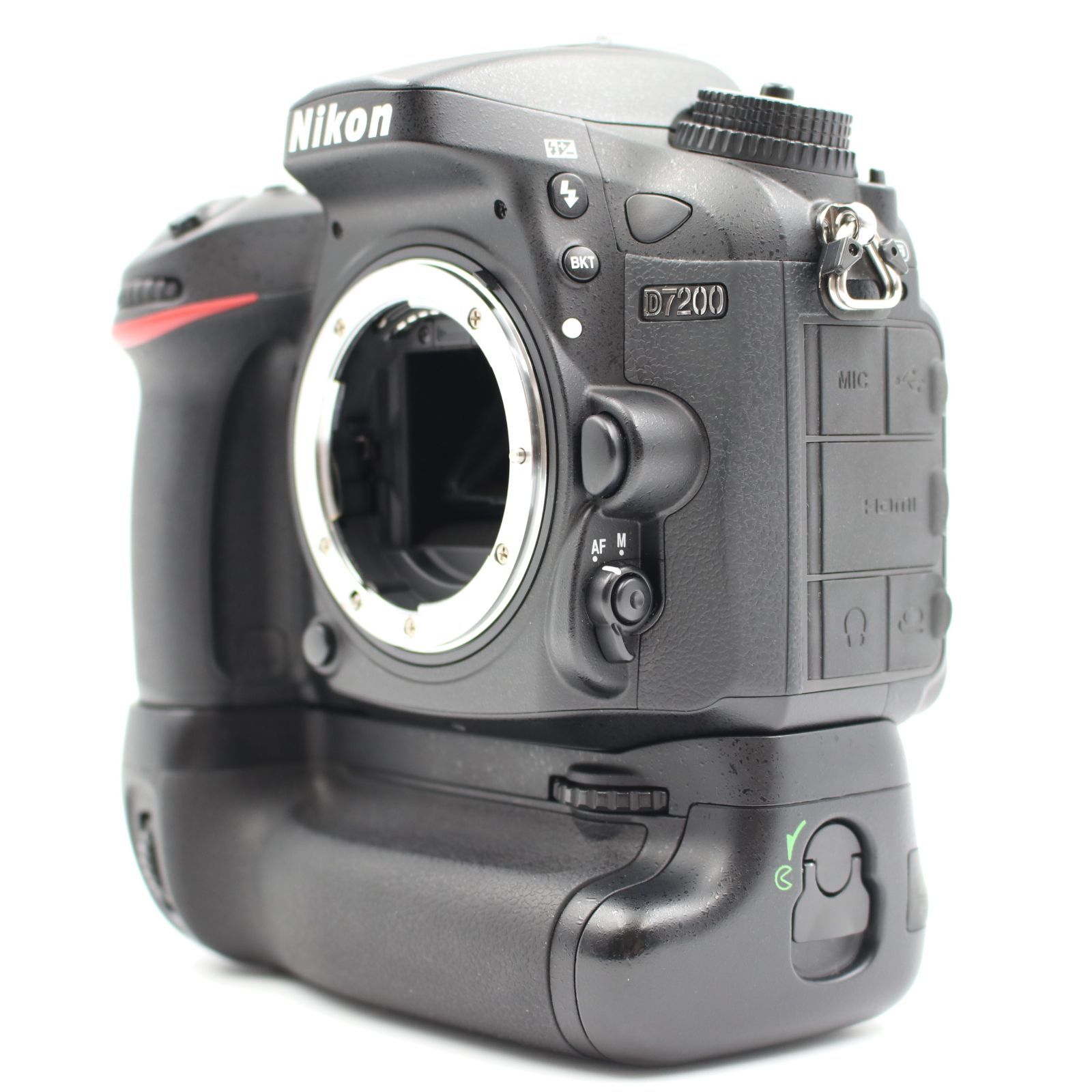 □新品同様□ Nikon D7200 バッテリーパックキット デジタル一眼レフ