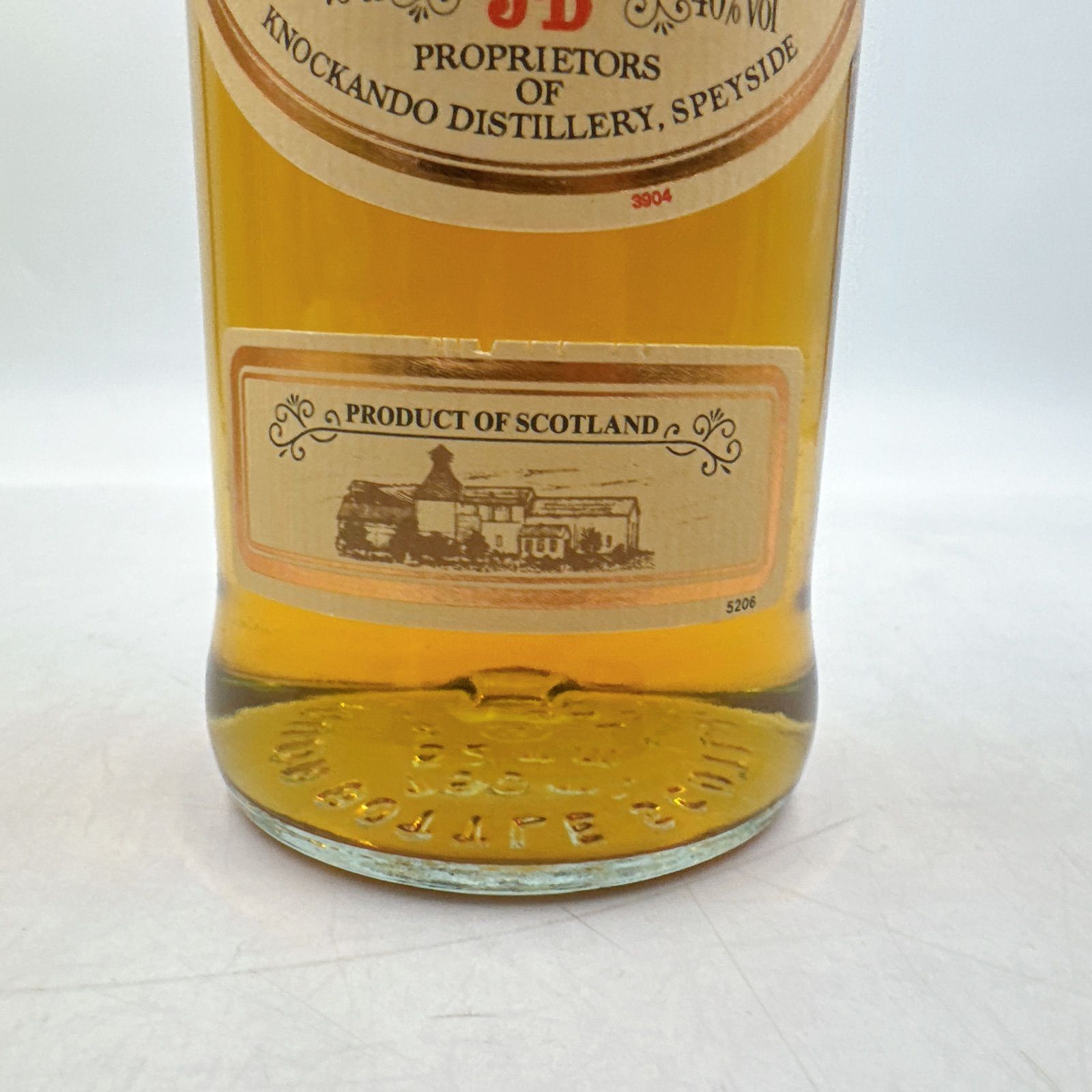 ノッカンドー 1976 ピュアシングルモルト 750ml 箱付 0 - Knockando By