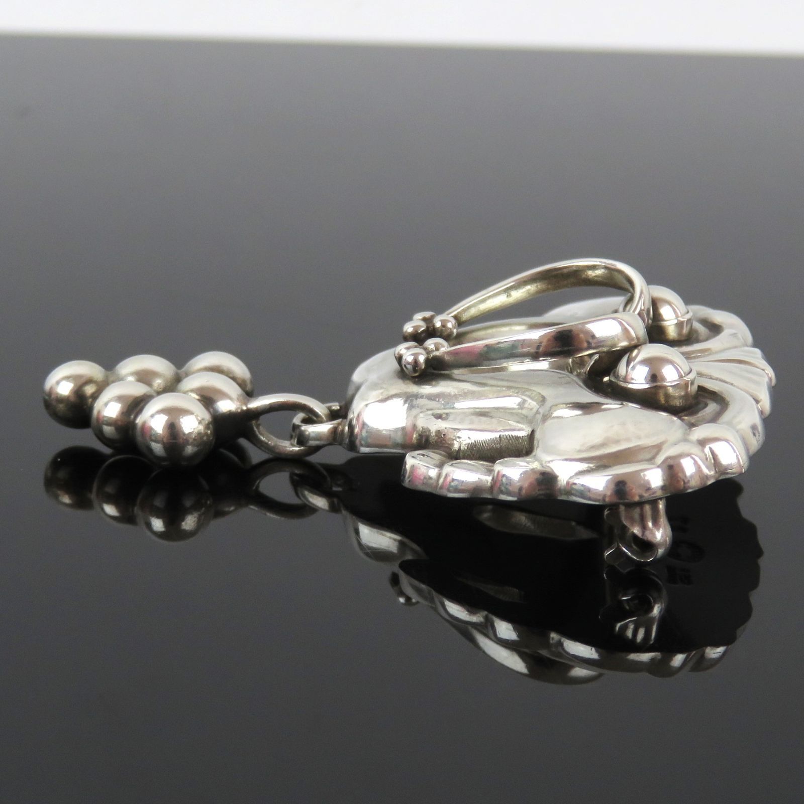 GEORG JENSEN ジョージ ジェンセン ピンブローチ 27 ぶどう 葡萄 スターリングiシルバー925 デンマーク製 rk 10172