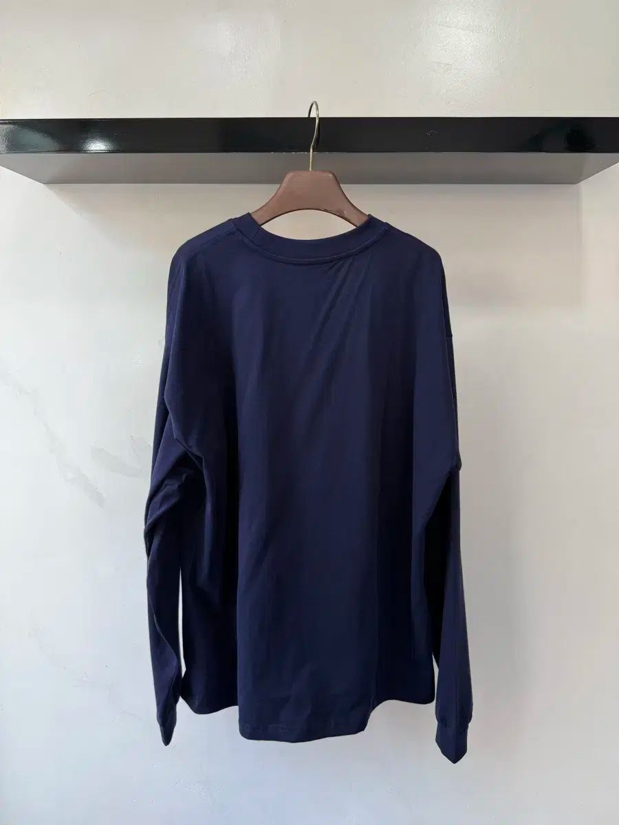  犬のプリンティング オーバーサイズ 長袖 Tシャツ 長袖 Tシャツ カットソー