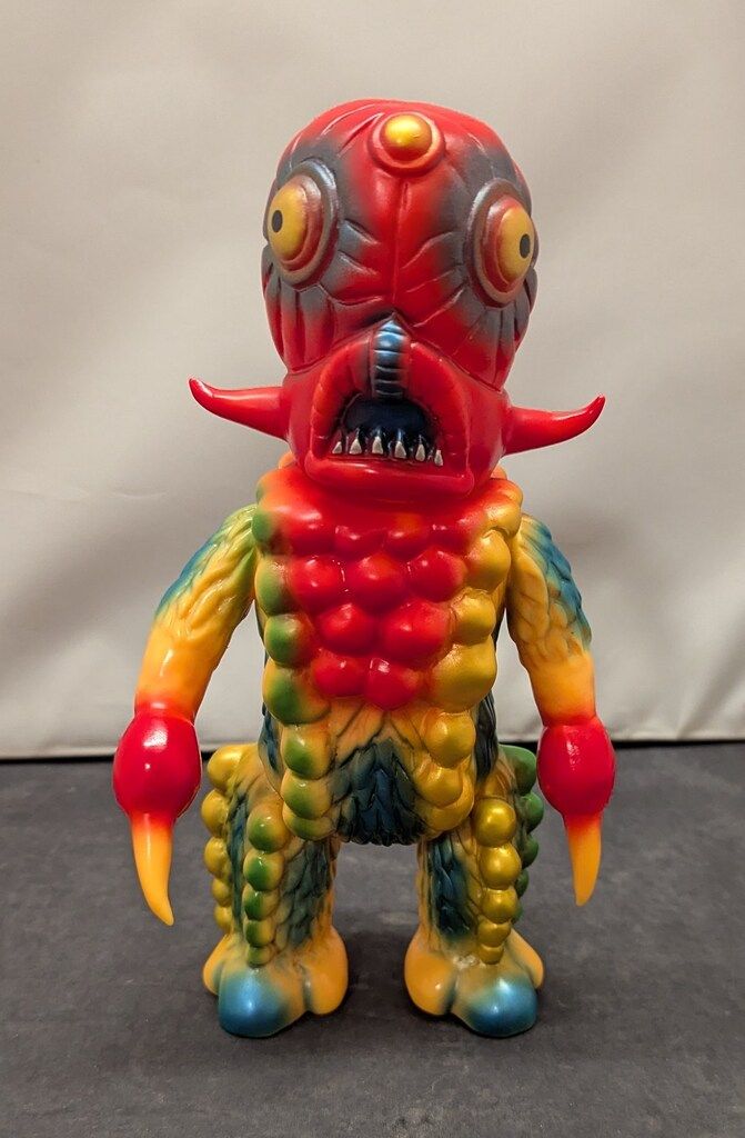 マーミット 世紀の大怪獣シリーズ シグナリオン 黄色成型 ホビーコンプレックス2008