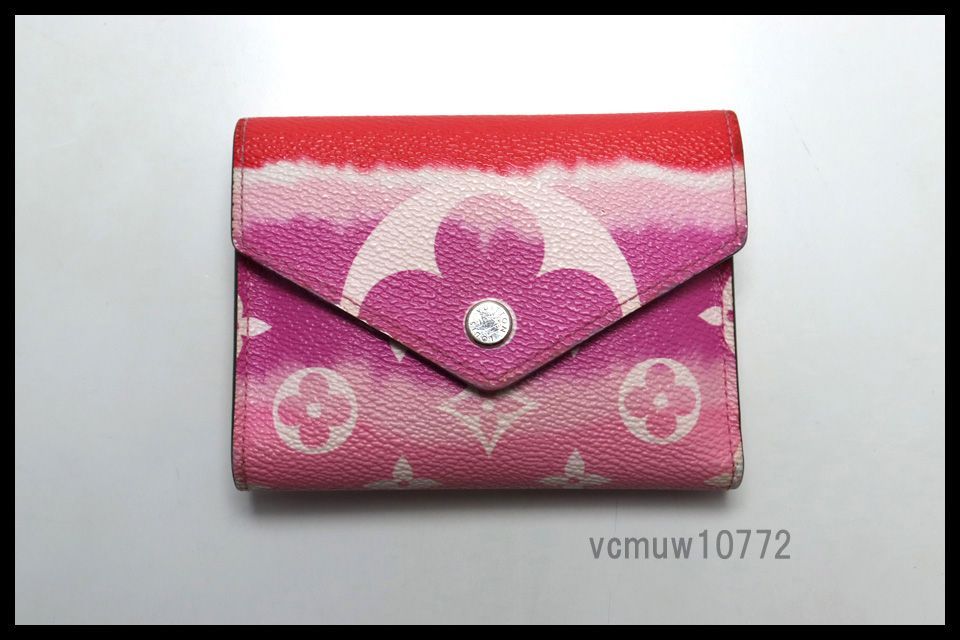 RFIDタグ近年 美 LOUIS VUITTON モノグラム LVエスカル ポルトフォイユヴィクトリーヌ 3つ折り財布 ルイヴィトン 1030xm26725