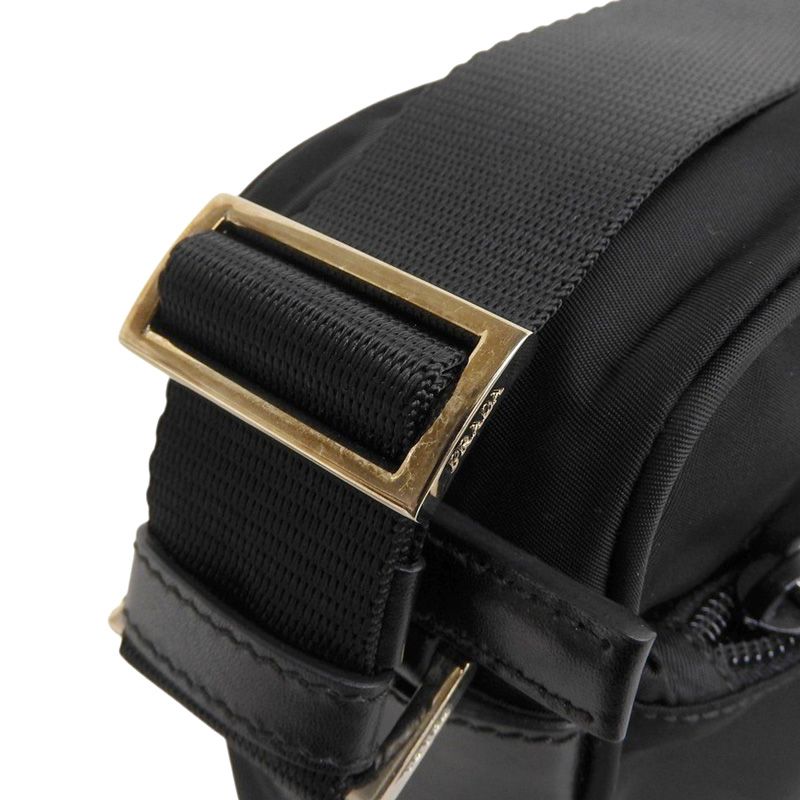 プラダ PRADA ショルダーバッグ 斜め掛けショルダー ナイロン/レザー