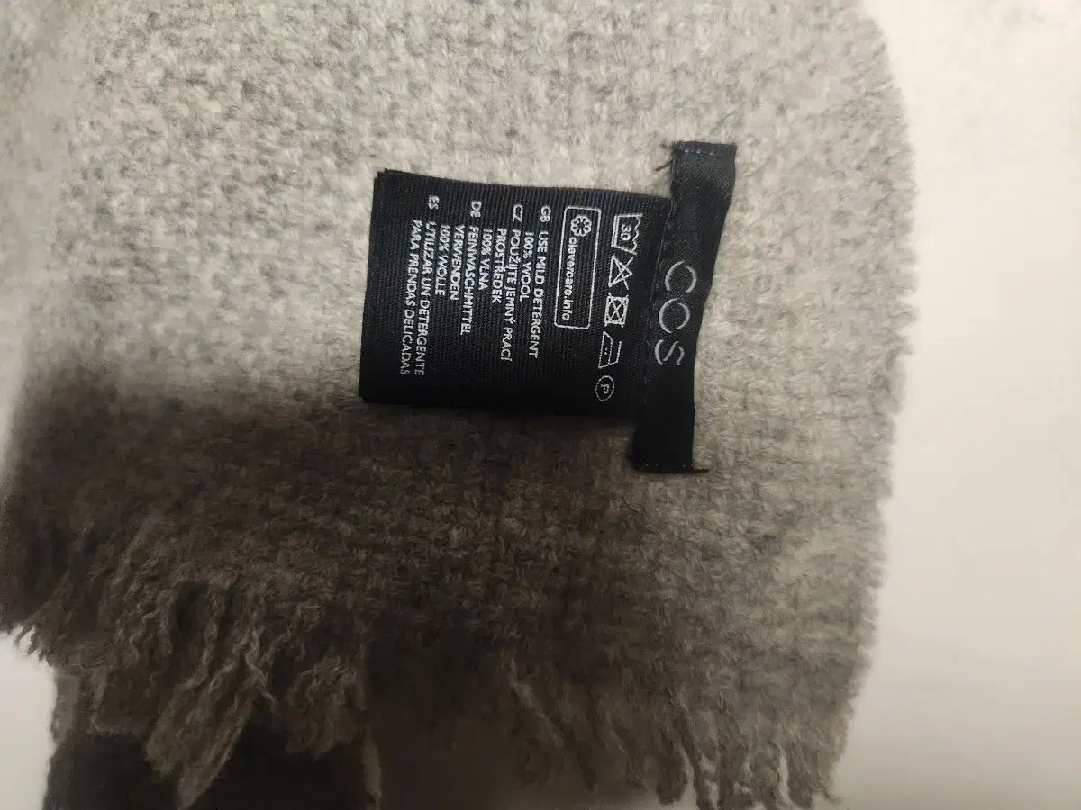 コス cos ウール マフラー グレー