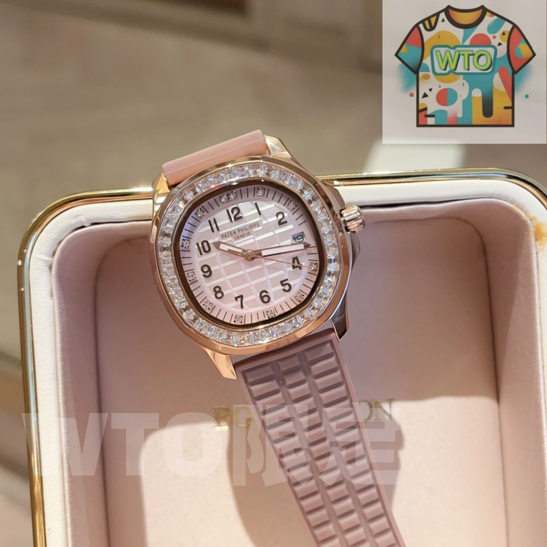 です パテックフィリップのスーパーピンクの腕時計です