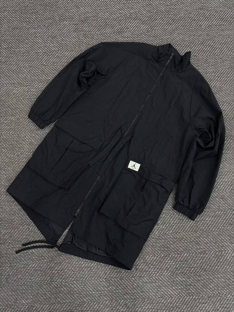 ジョーダン ロング ウーブン ウィンドブレーカー ブラックS