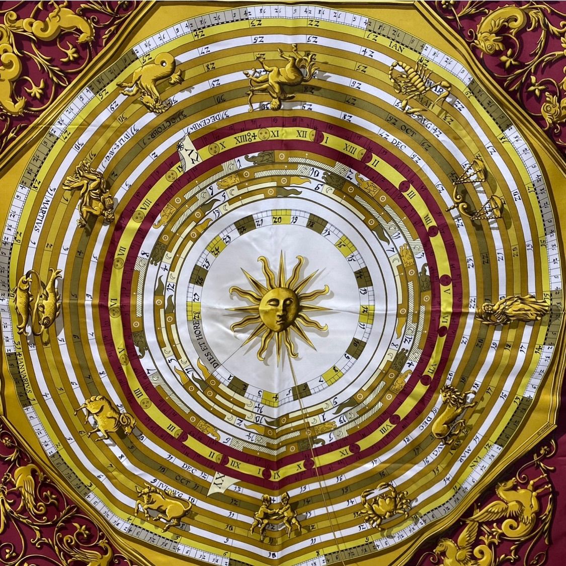 エルメス カレ90 DIES ET HORE シルクスカーフ 占星術 ボルドー HERMES AC 0094